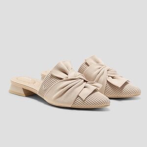 VIVAIA Pointed-Toe Knot Mule Sandals (Yaffa Pro) - Color: Almond | Size 38